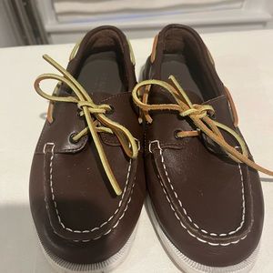 Boys Sperry Topsiders Size 3.5